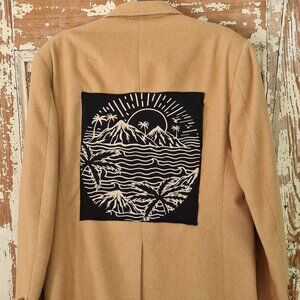 unique Jacket with Patch on the back, M